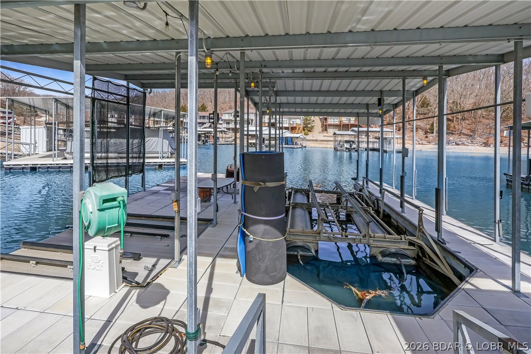 Ledge Stone Estates - Residential