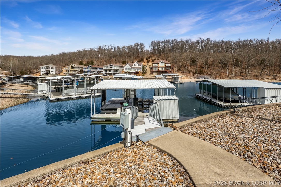 Ledge Stone Estates - Residential