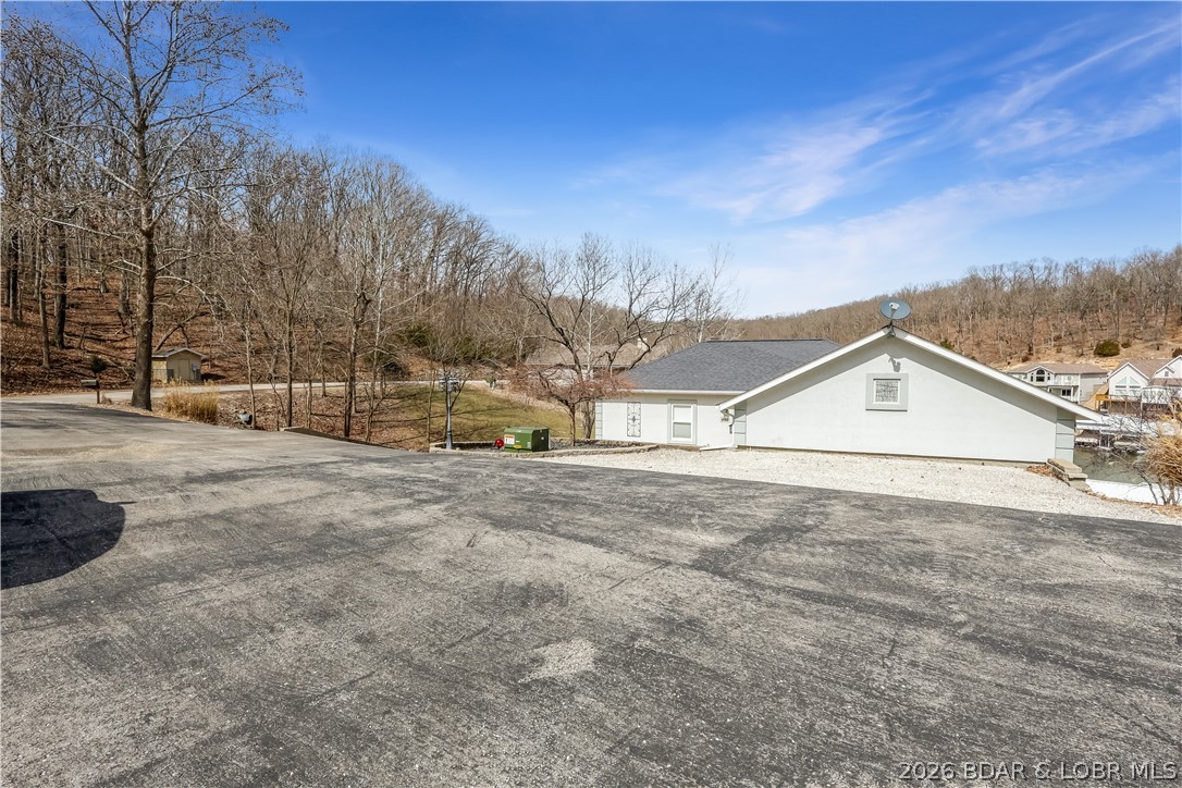 Ledge Stone Estates - Residential