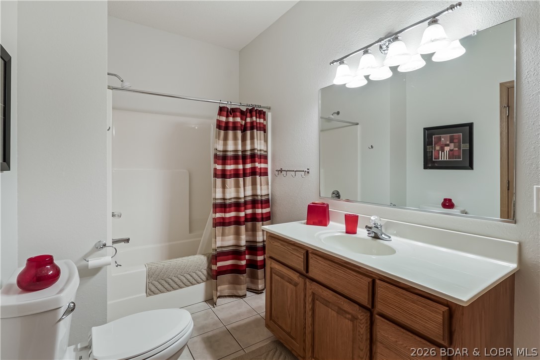 Ledge Stone Estates - Residential