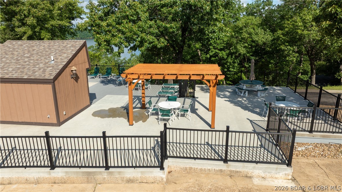 Tan-Tar-A Estates - Residential