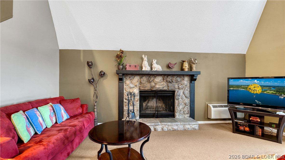 Tan-Tar-A Estates - Residential