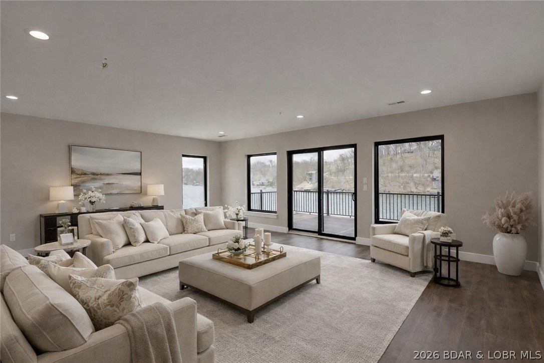 Waters Edge Estates - Residential