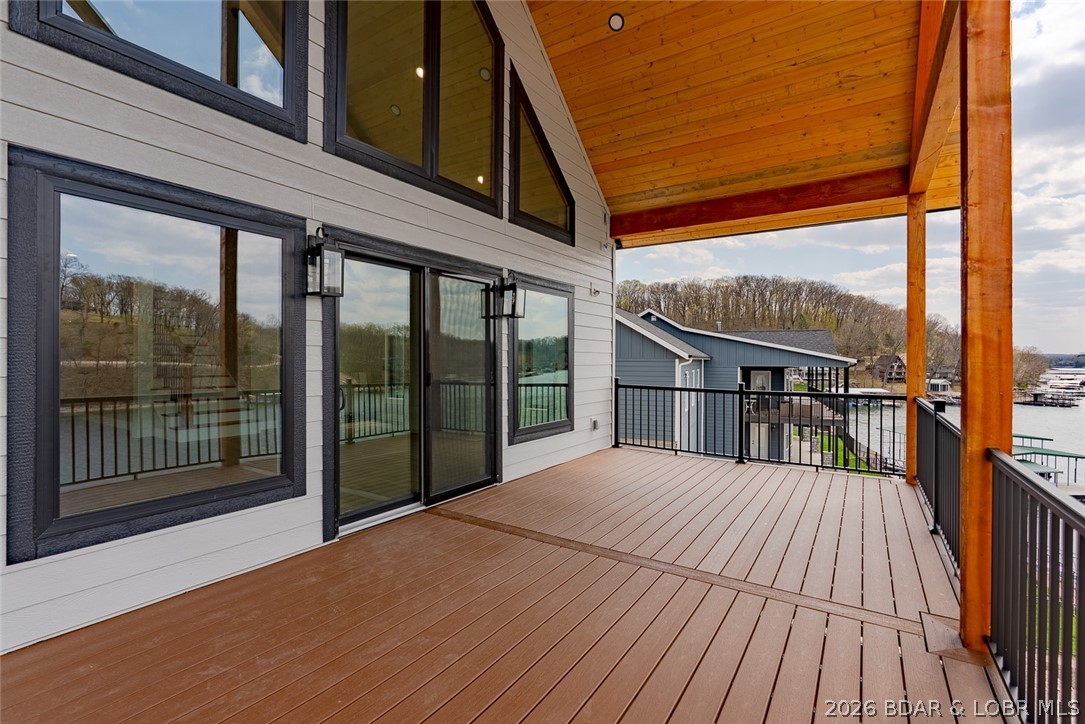 Waters Edge Estates - Residential