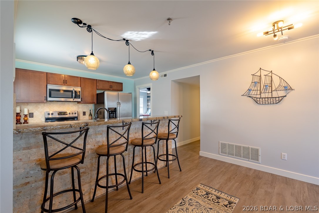 Breakwater Bay Club Condo - Residential