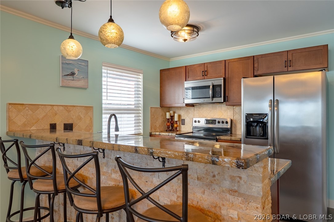 Breakwater Bay Club Condo - Residential