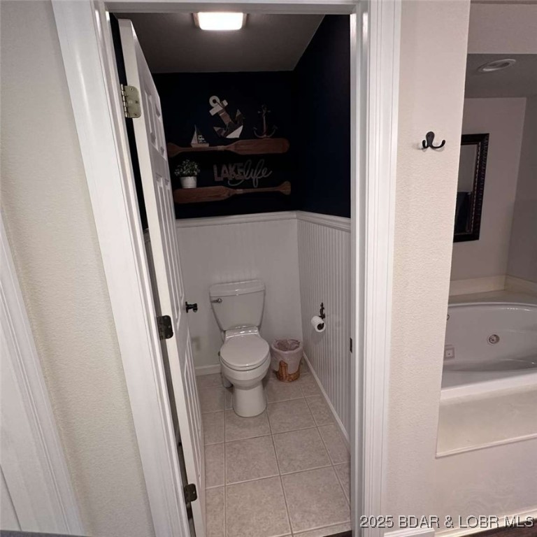 Lighthouse Pointe Condominium - Residential