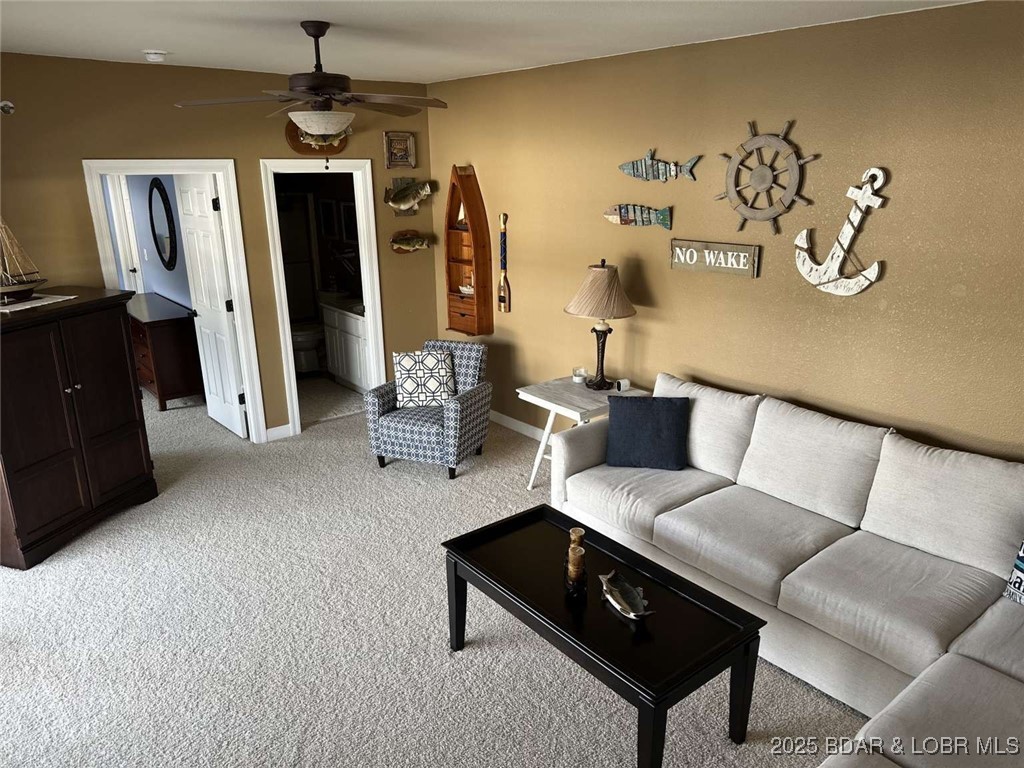 Lighthouse Pointe Condominium - Residential