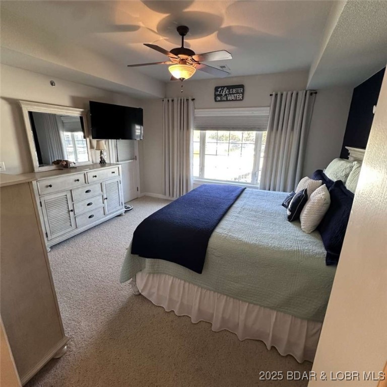 Lighthouse Pointe Condominium - Residential