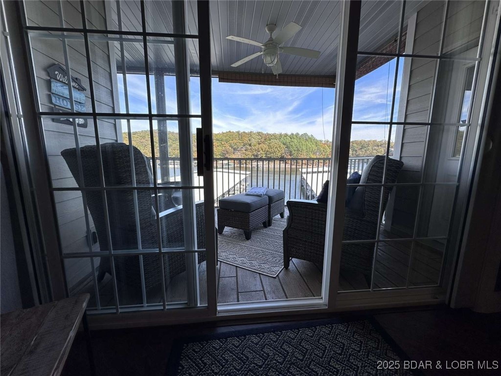 Lighthouse Pointe Condominium - Residential