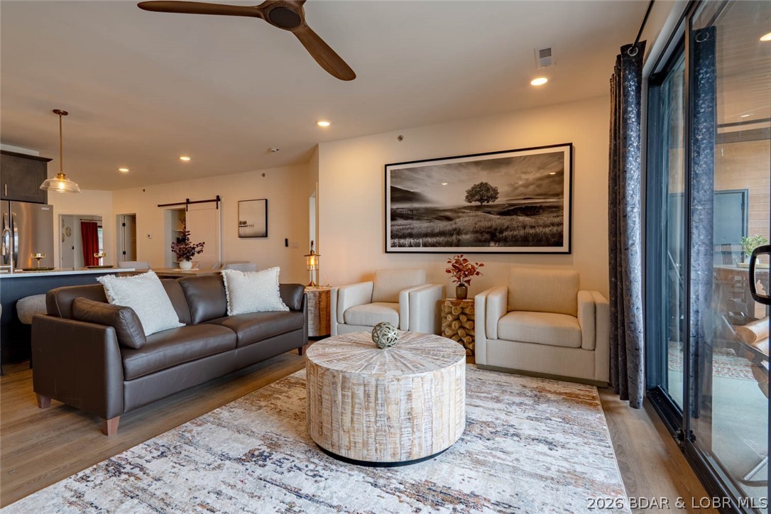 Robins at the Waters Edge Condominium - Residential