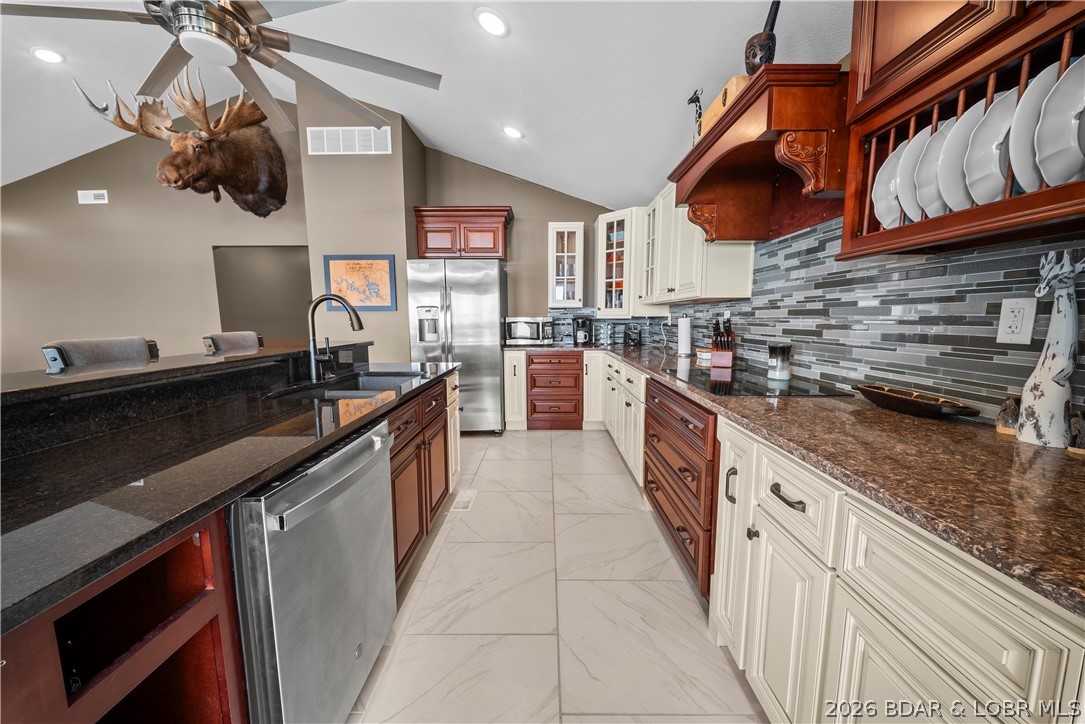 Island View Acres - Residential