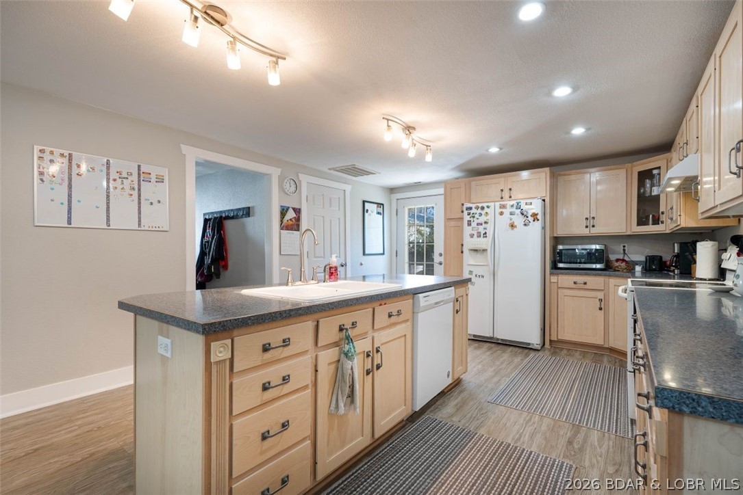 Godfrey Heights - Residential