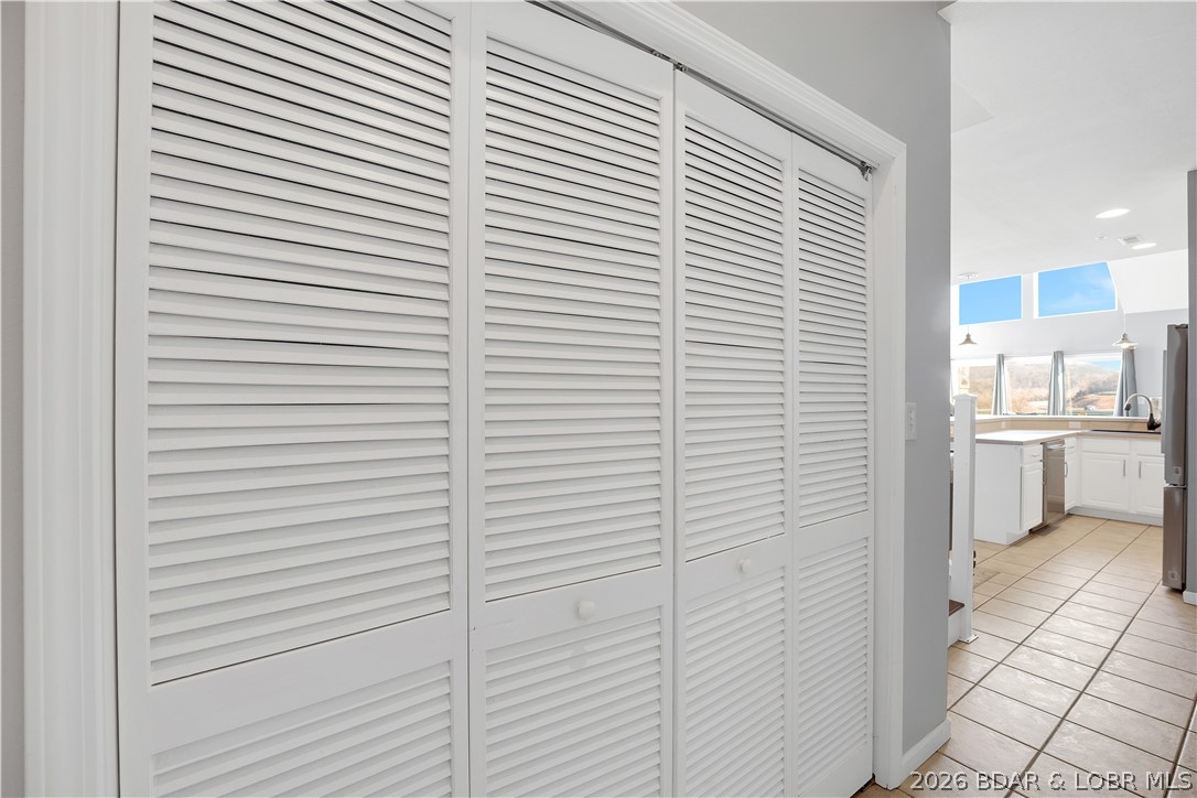 Cedar Heights Condominium - Residential