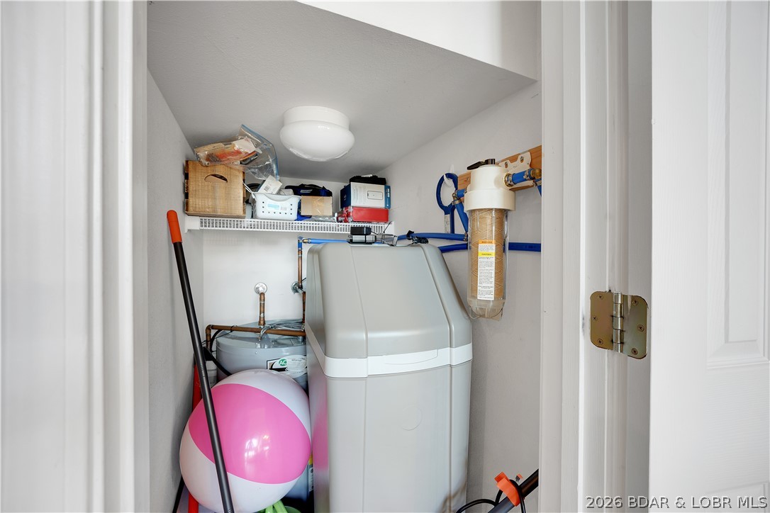 Cedar Heights Condominium - Residential