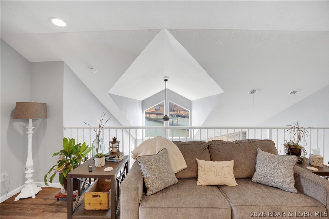 Cedar Heights Condominium - Residential