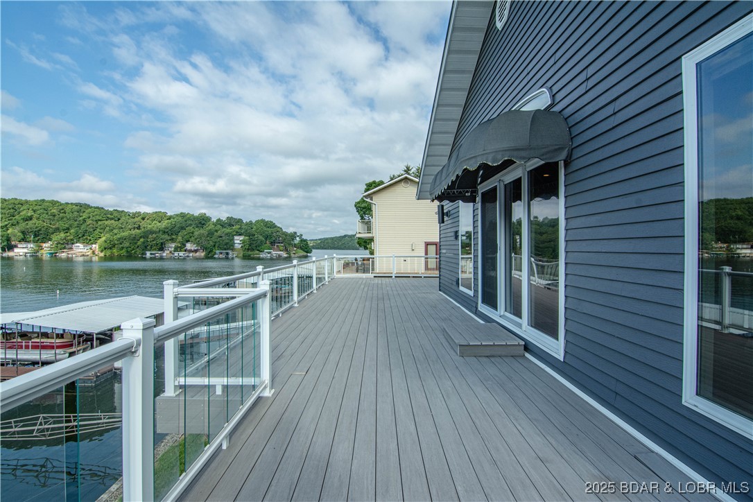Linn Creek, Missouri 65052, United States, 4 Bedrooms Bedrooms, ,4 BathroomsBathrooms,Residential,Active,196066