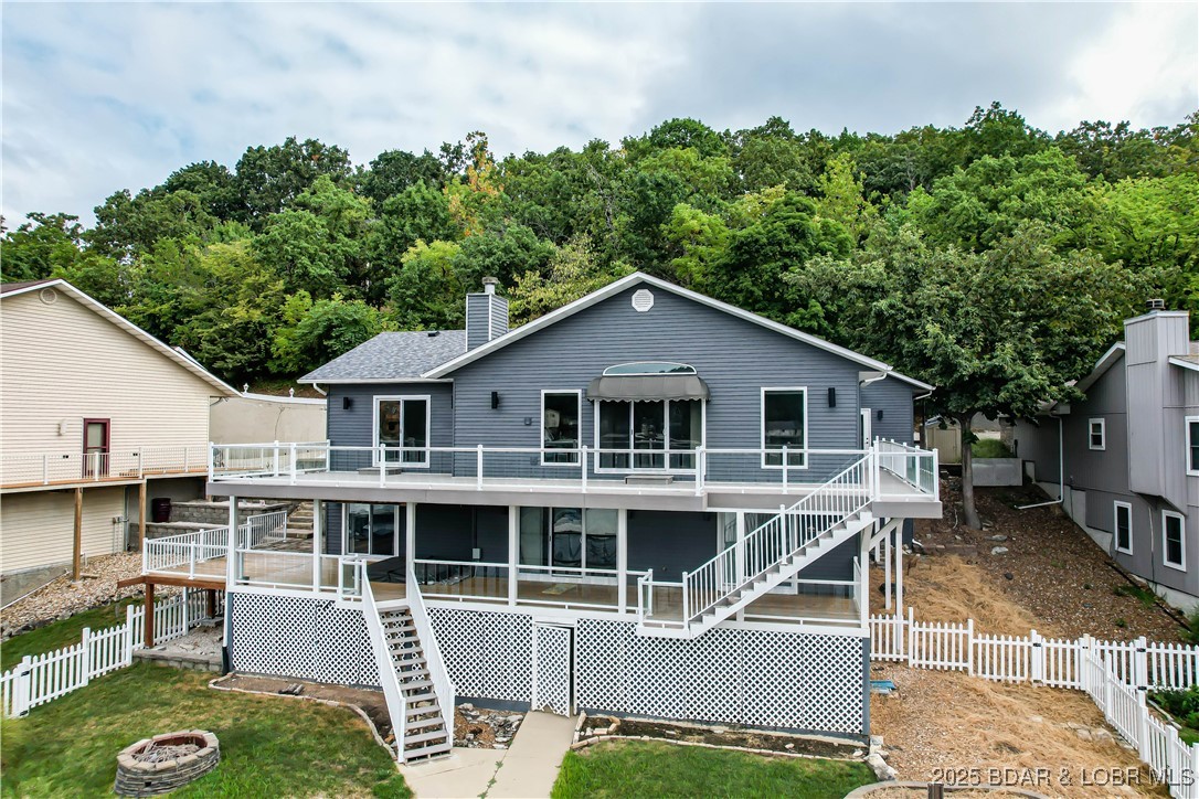 Linn Creek, Missouri 65052, United States, 4 Bedrooms Bedrooms, ,4 BathroomsBathrooms,Residential,Active,196066