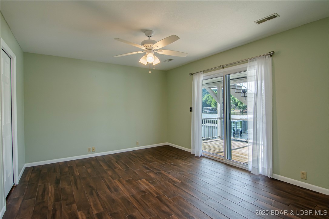 Linn Creek, Missouri 65052, United States, 4 Bedrooms Bedrooms, ,4 BathroomsBathrooms,Residential,Active,196066