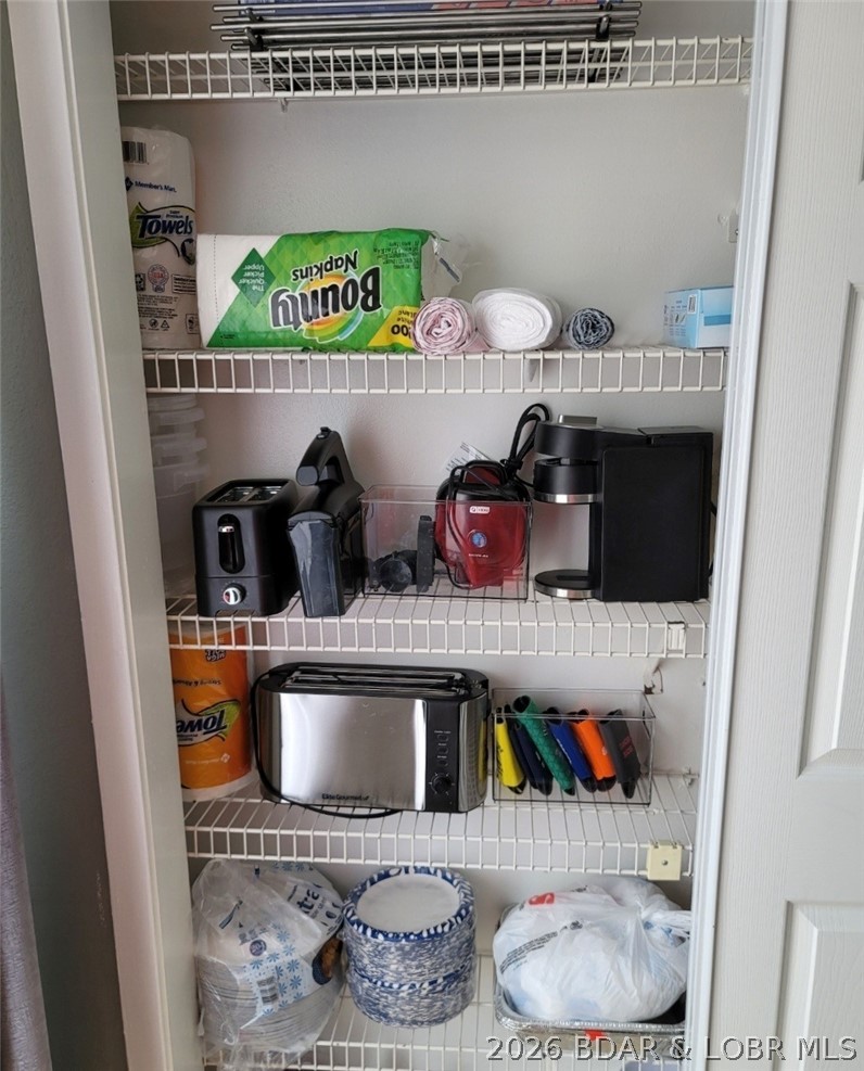 Four Seasons Racqt-Cntry Club - Residential