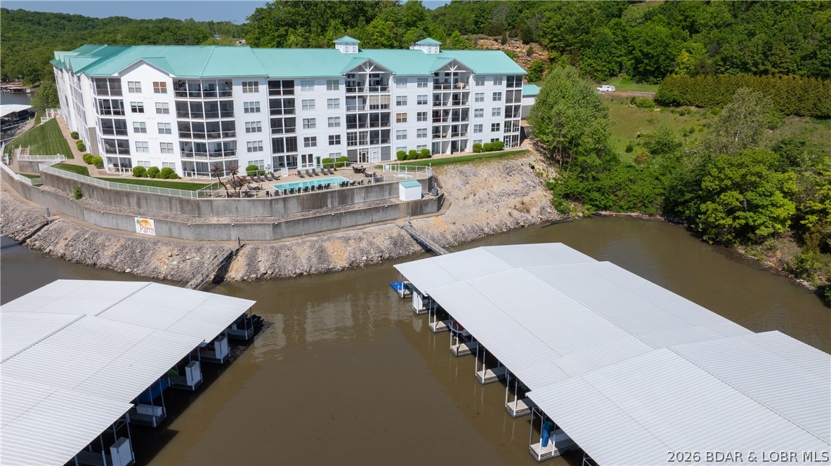 Sunset Palms Condominium - Residential