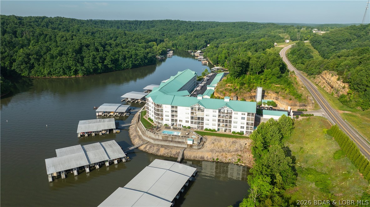 Sunset Palms Condominium - Residential