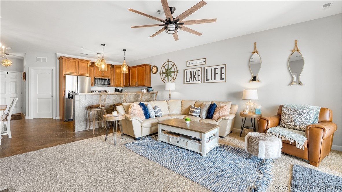 Sunset Palms Condominium - Residential