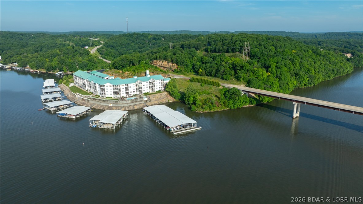 Sunset Palms Condominium - Residential