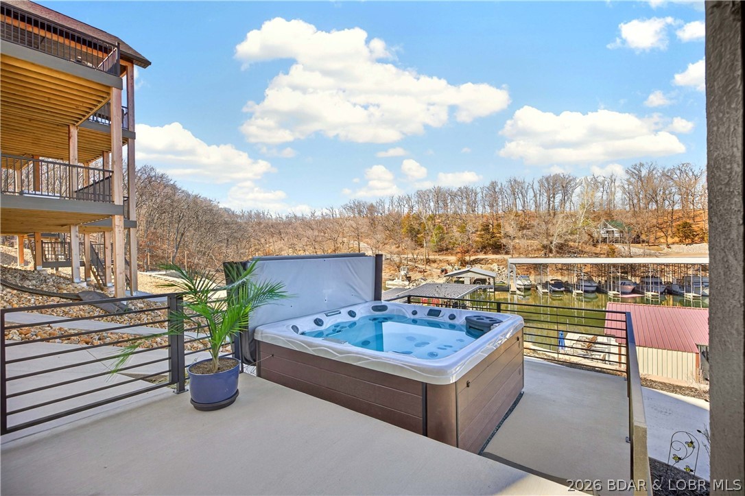 Waterside Estates - Residential