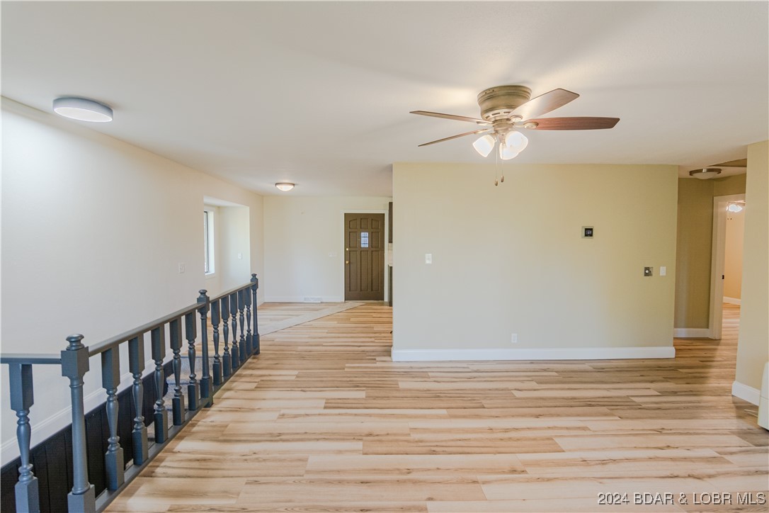 Sunrise Beach, Missouri 65079, United States, 3 Bedrooms Bedrooms, ,2 BathroomsBathrooms,Residential,Active,37452