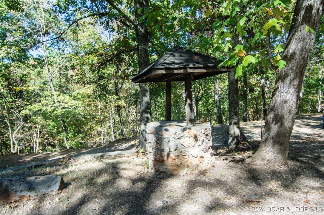 Sunrise Beach, Missouri 65079, United States, 3 Bedrooms Bedrooms, ,2 BathroomsBathrooms,Residential,Active,37452