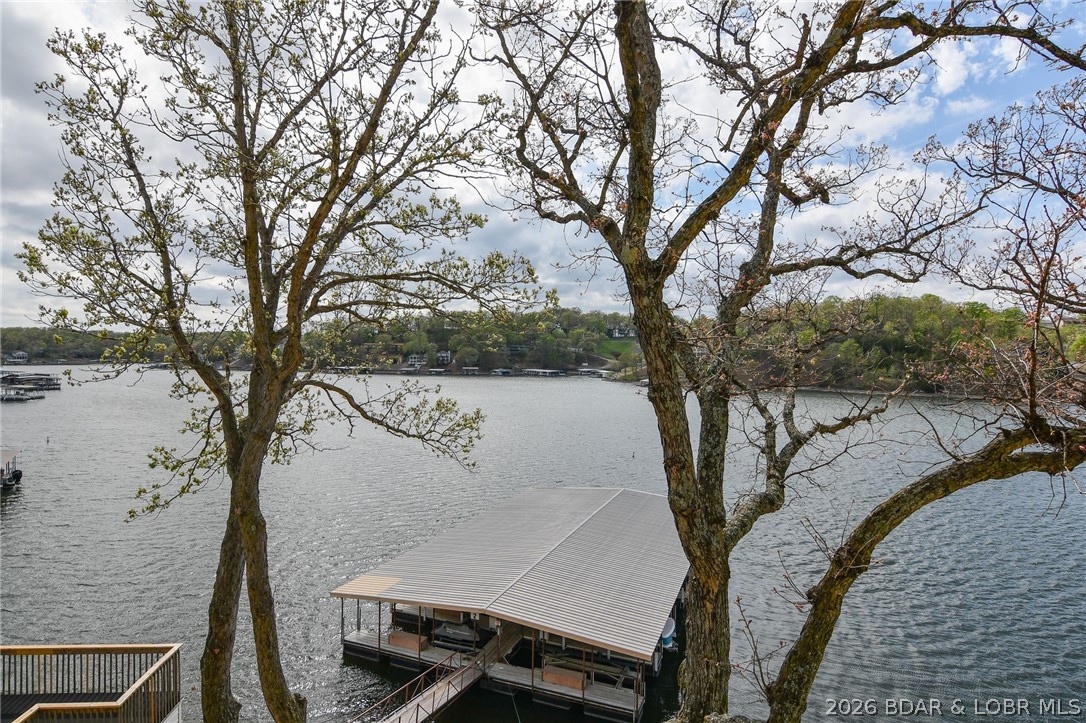 Jonathans Landing - Residential