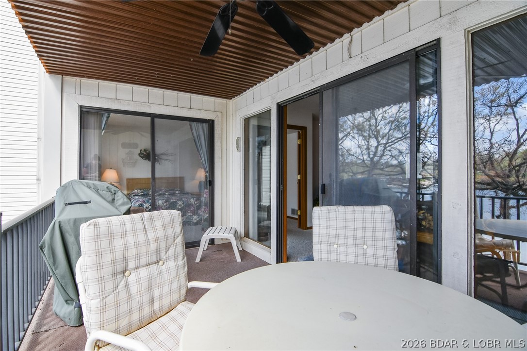 Jonathans Landing - Residential