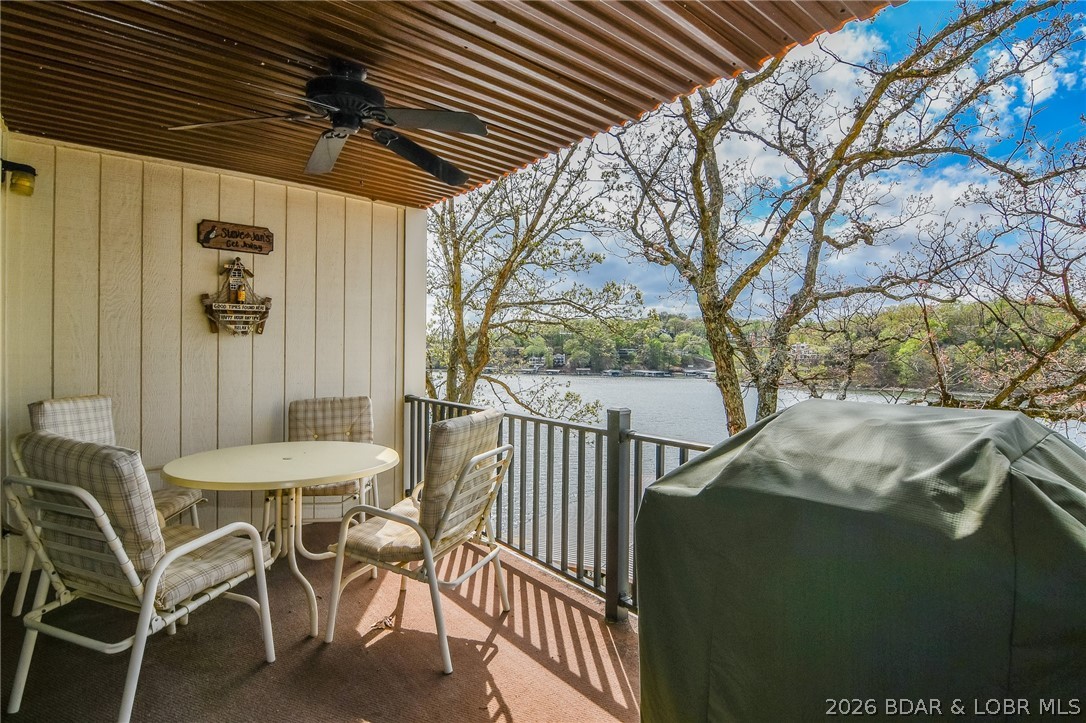 Jonathans Landing - Residential