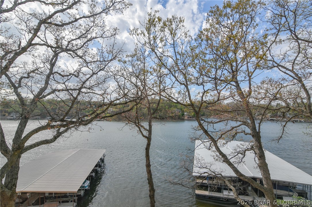 Jonathans Landing - Residential