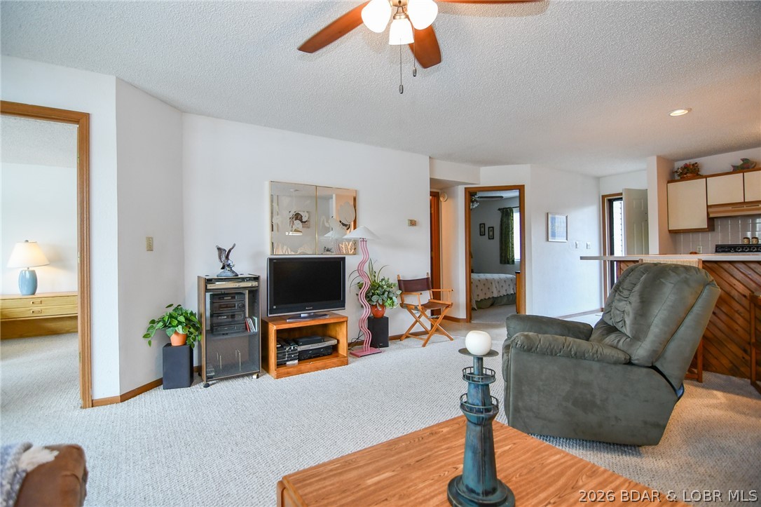 Jonathans Landing - Residential