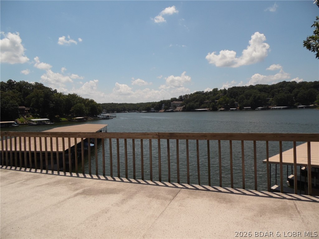 Jonathans Landing - Residential