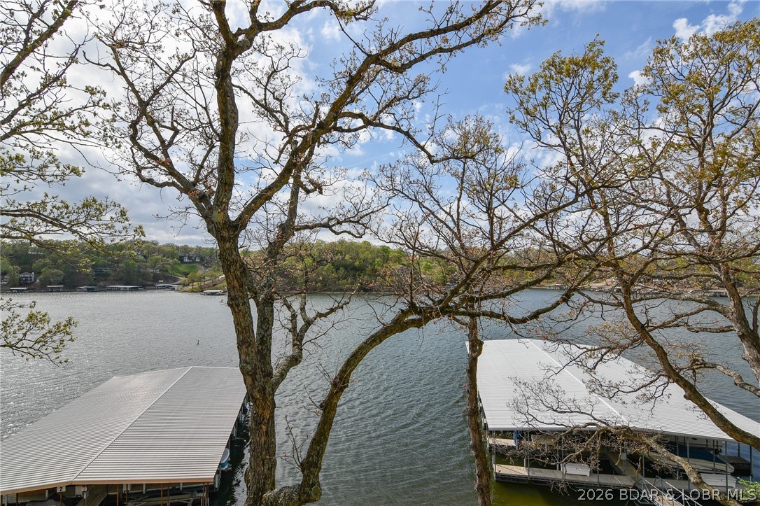 Jonathans Landing - Residential