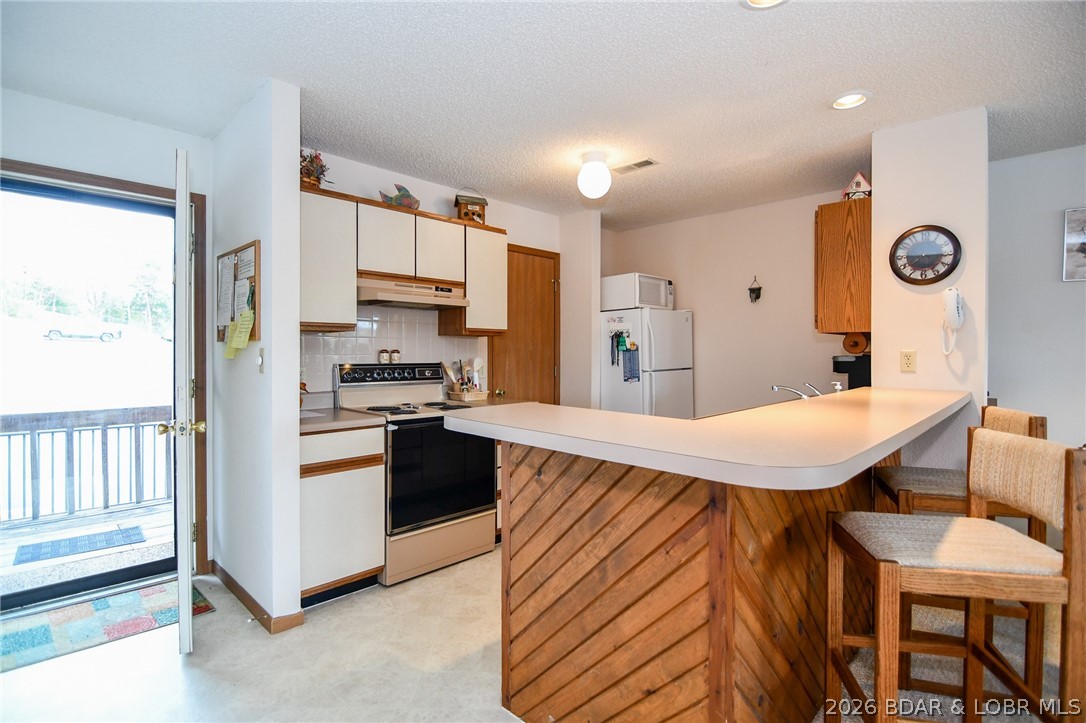 Jonathans Landing - Residential