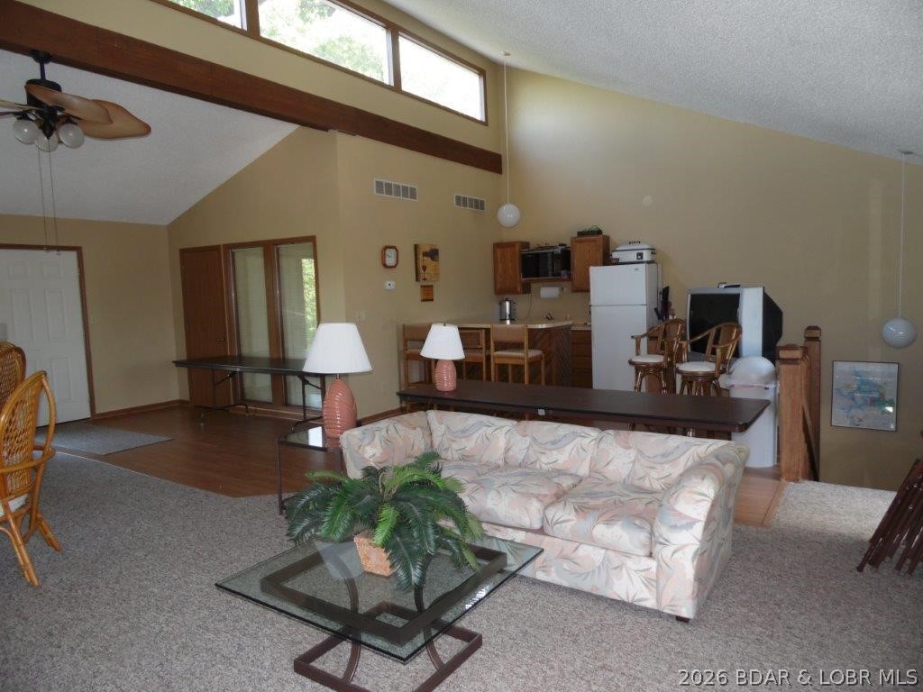 Jonathans Landing - Residential