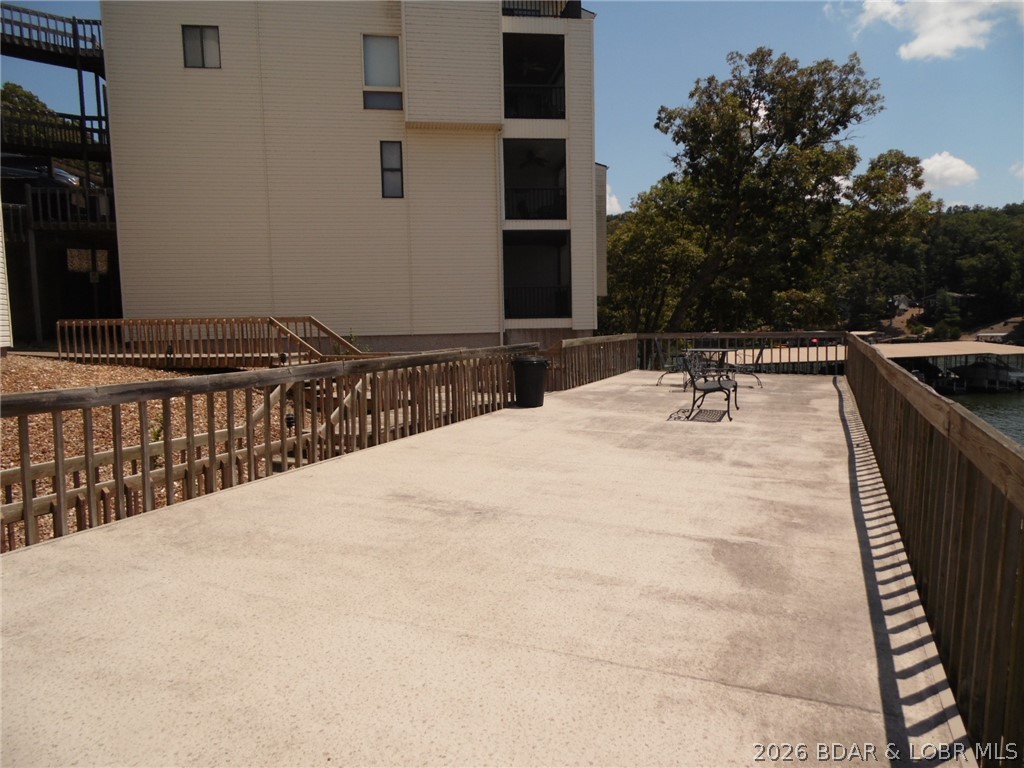 Jonathans Landing - Residential