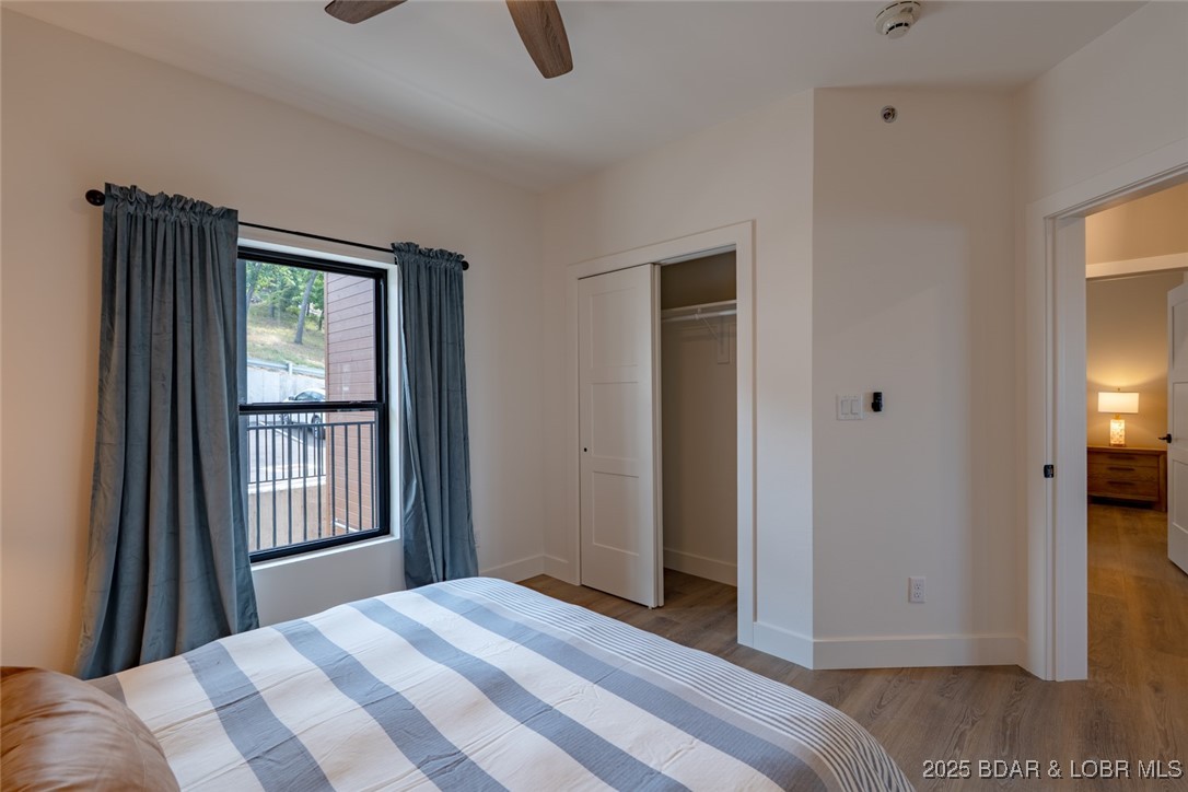 Robins at the Waters Edge Condominium - Residential