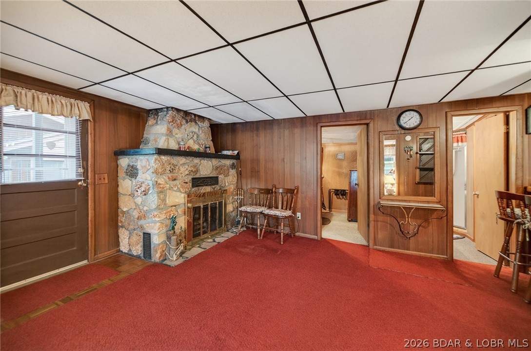 Golden Goose - Residential
