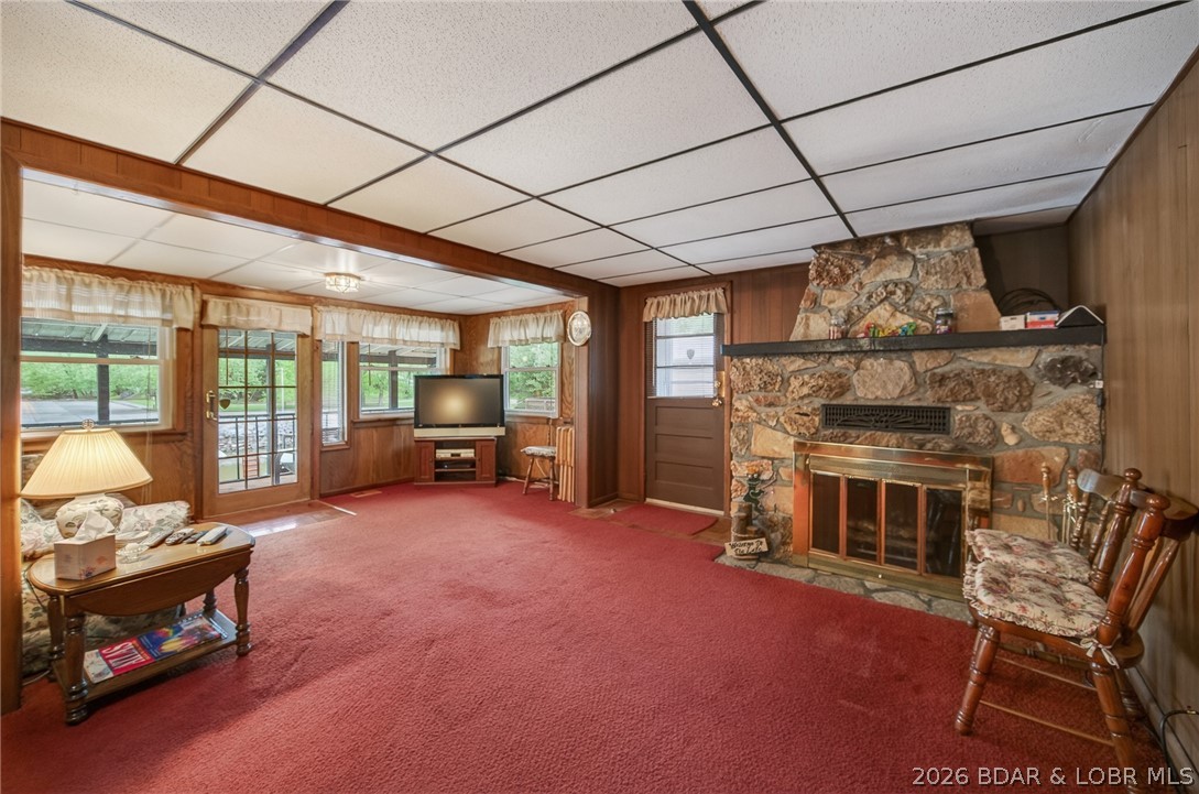 Golden Goose - Residential
