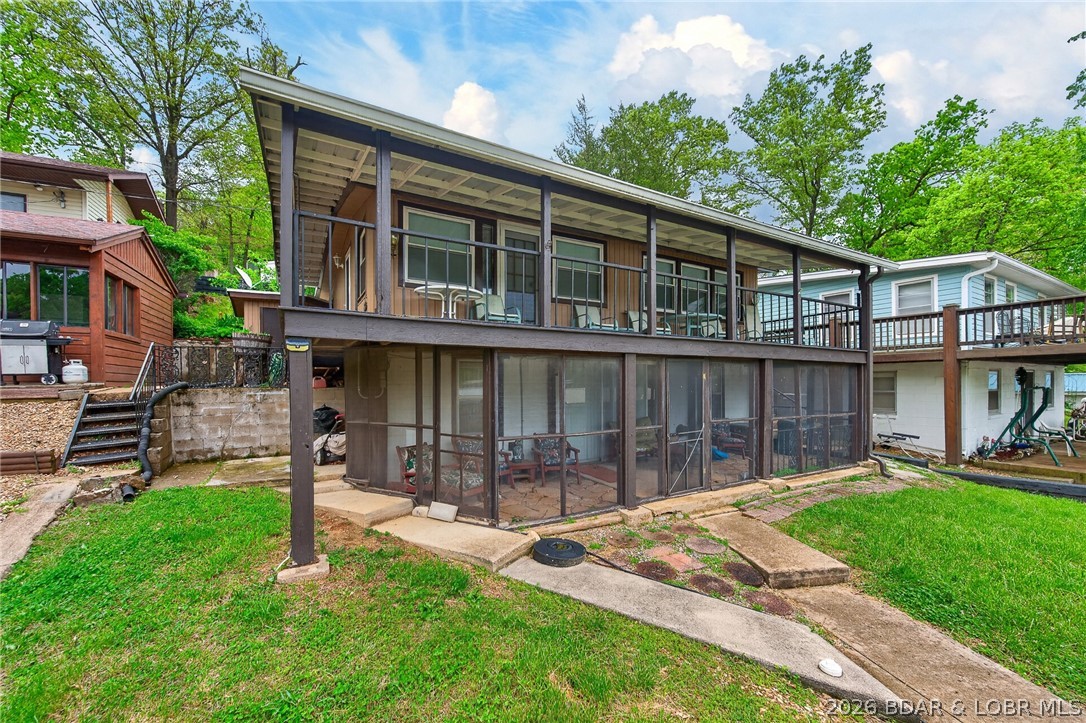 Golden Goose - Residential