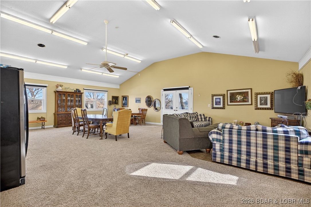 Hickory Grove - Residential