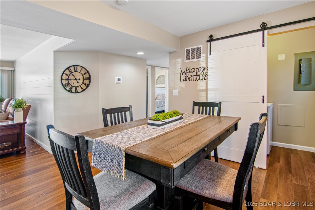 Lake Ozark, Missouri 65049, United States, 3 Bedrooms Bedrooms, ,2 BathroomsBathrooms,Residential,Active,94997