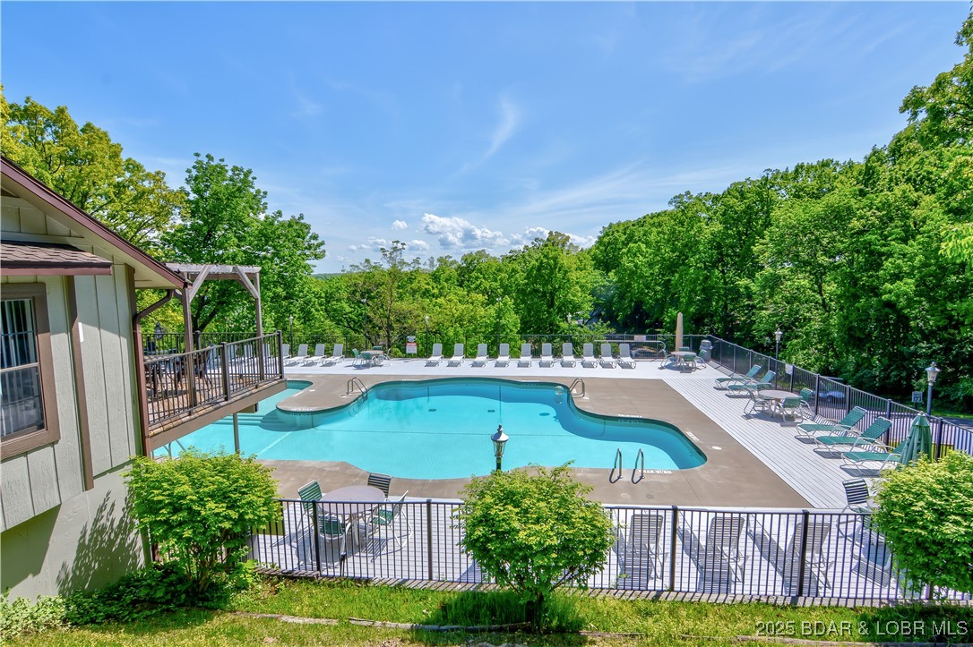 Lake Ozark, Missouri 65049, United States, 3 Bedrooms Bedrooms, ,2 BathroomsBathrooms,Residential,Active,94997