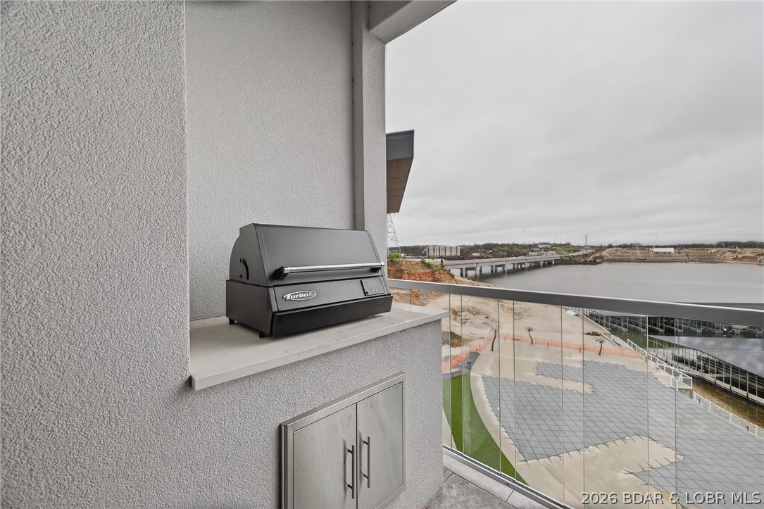 Topsiders Condominiums - Residential