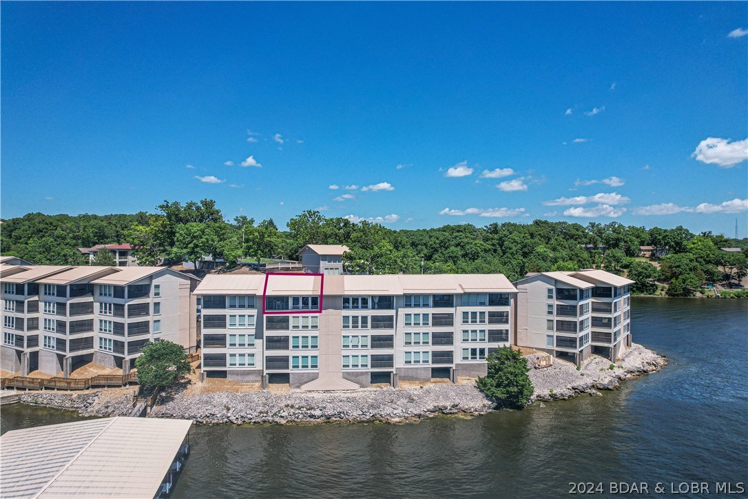 Lake Ozark, Missouri 65049, United States, 3 Bedrooms Bedrooms, ,2 BathroomsBathrooms,Residential,Contingent,54859